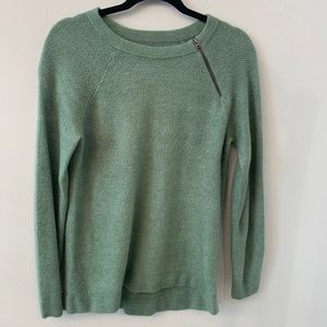 Sage Green soft AF Abercrombie Sweater